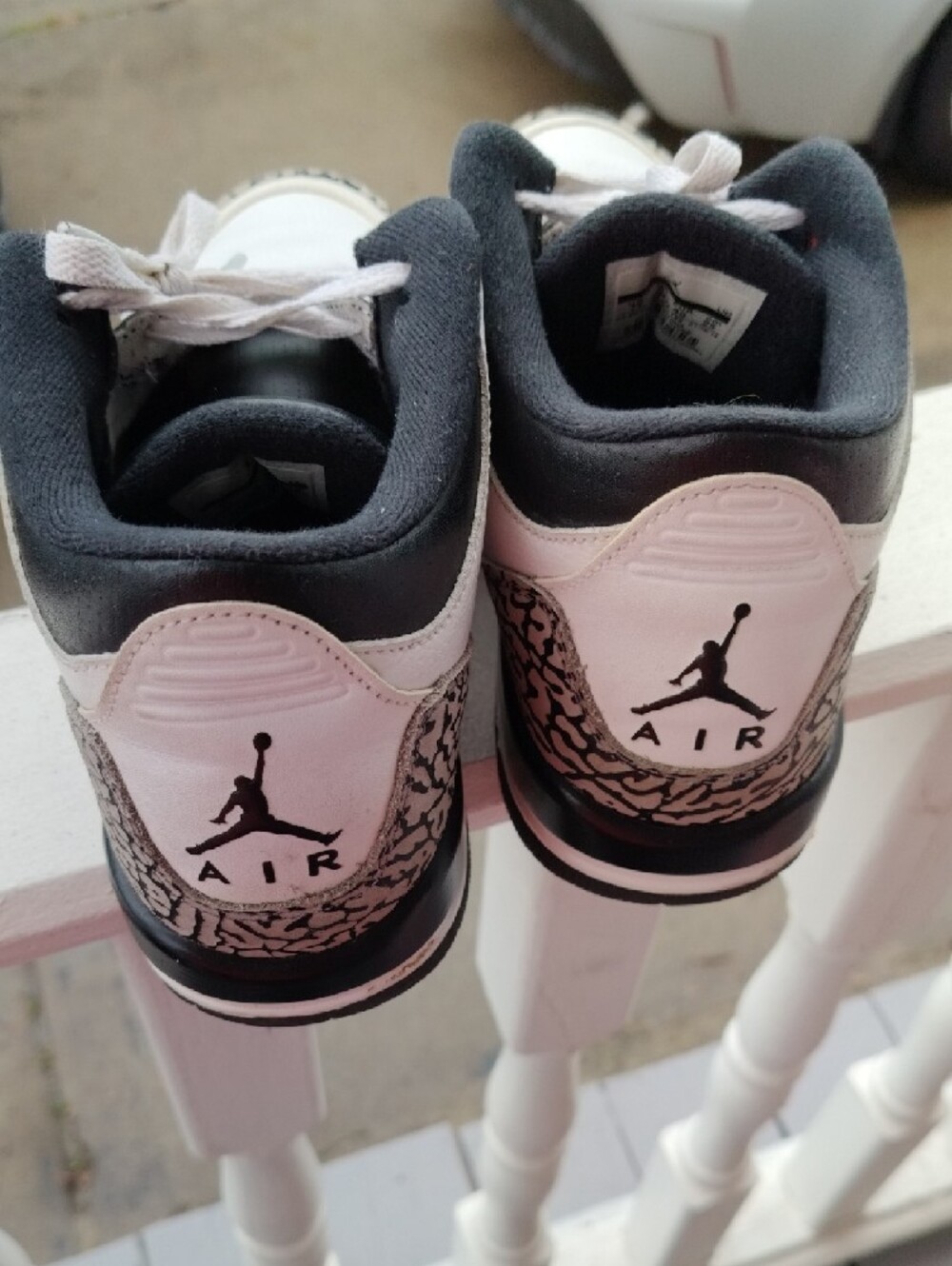 Jordan Black and White Youth Sneakers - Picture 2 of 7